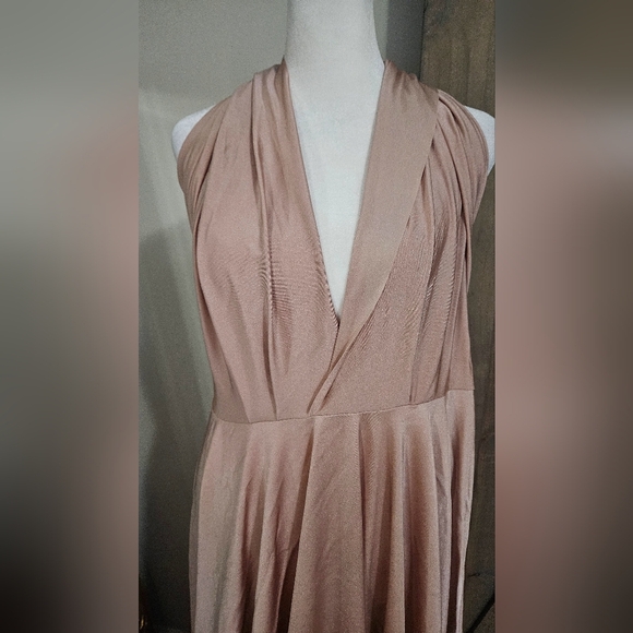 KLEINFIELD Convertible-Bodice Long Bridesmaid Dress In Blush Pink. Size M NWT - Picture 11 of 16